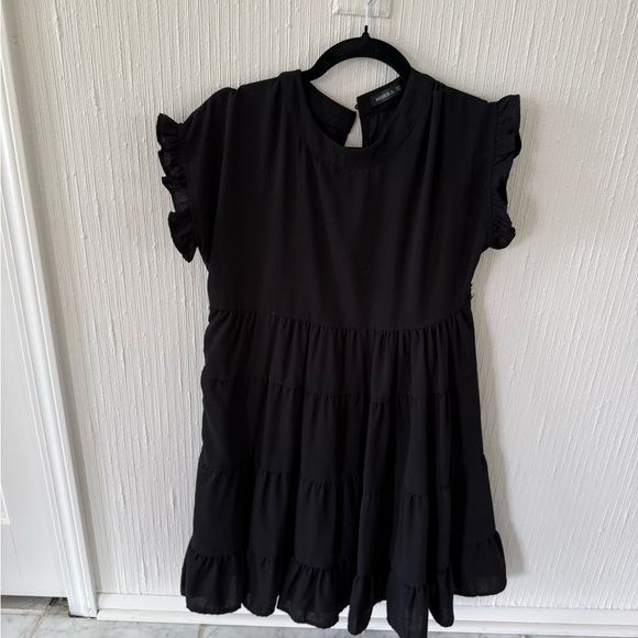 Miholl Dresses & Skirts - Black Ruffled Dress